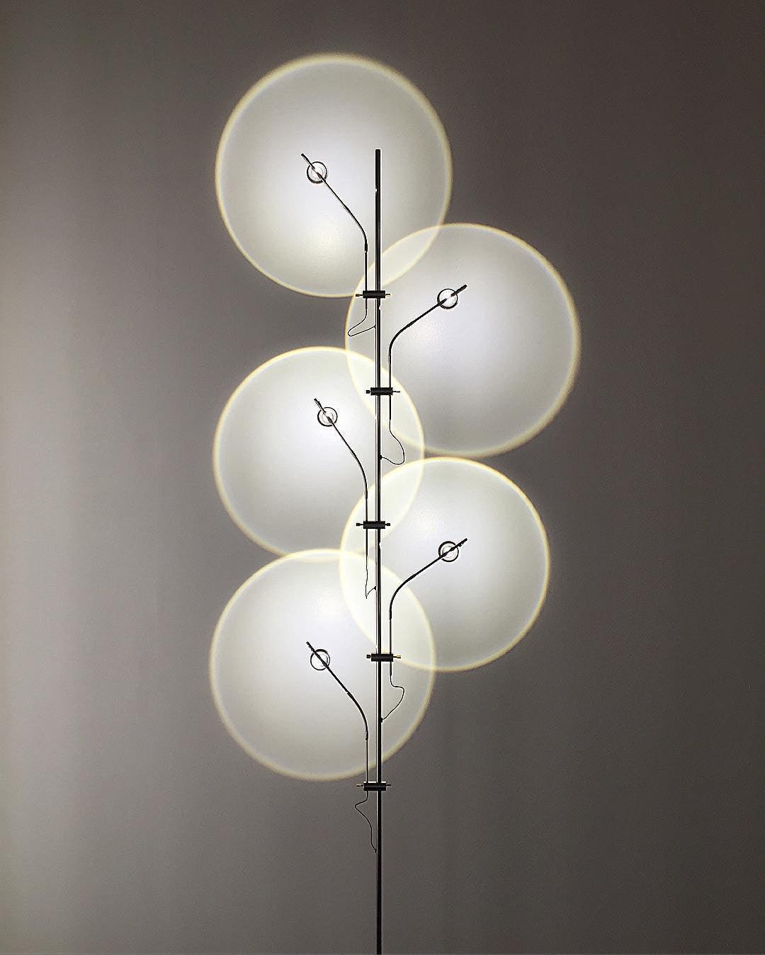 Receiv staal vloerlamp