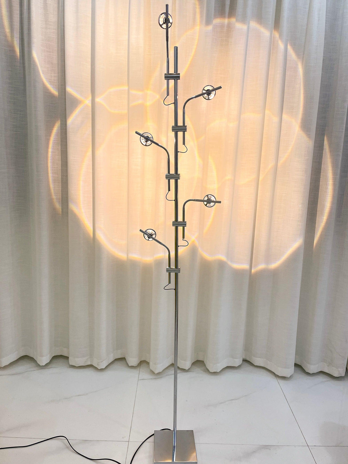 Receiv staal vloerlamp