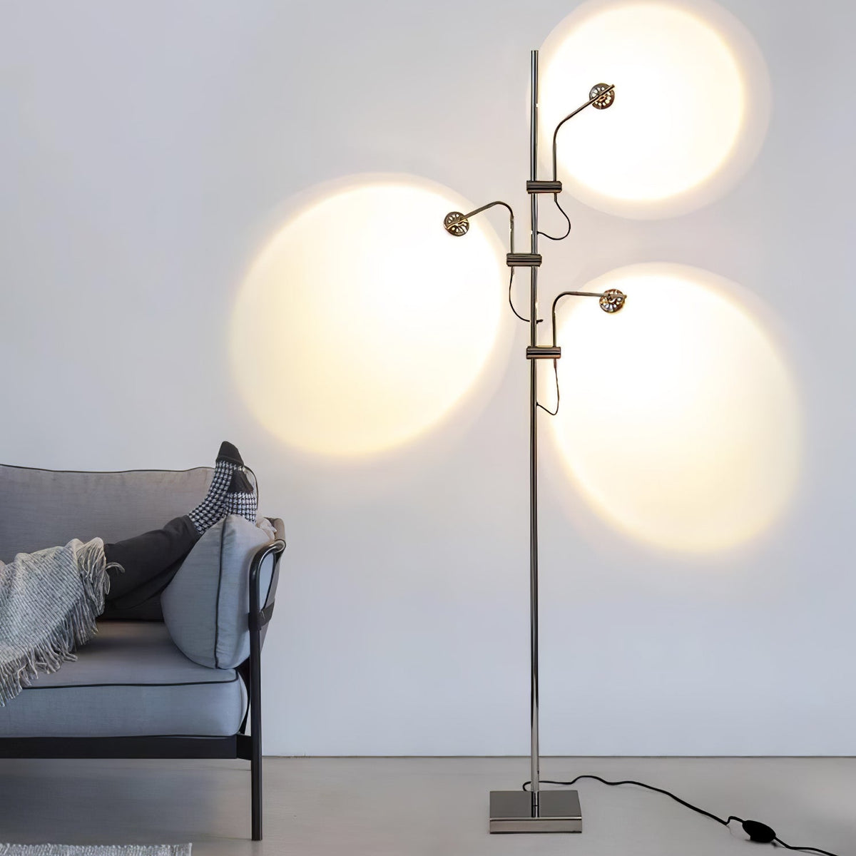 Receiv staal vloerlamp