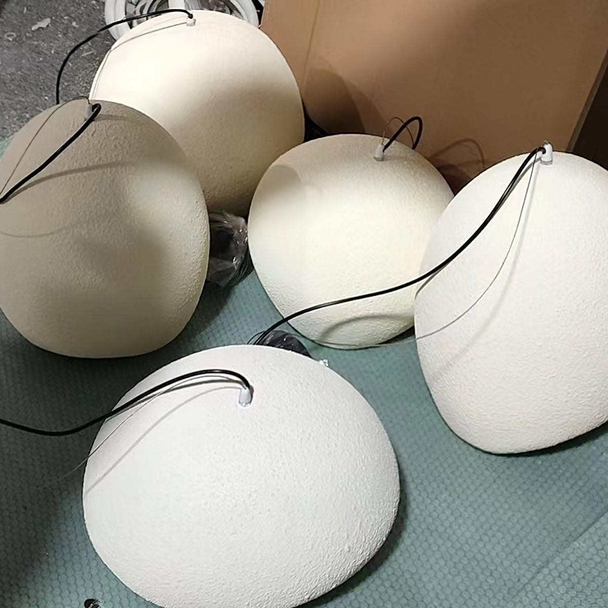 Kroonluchter Wabi-Sabi kiezelvormige Cluster Organische Vorm Minimalistische Kunst