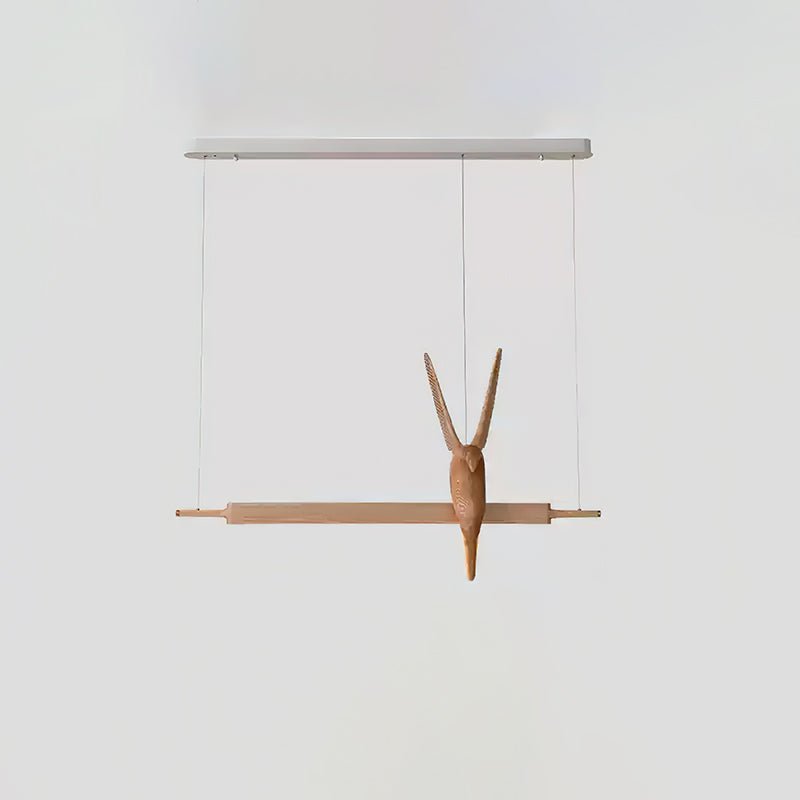 Varinisra sculpturale hanglamp van walnoothout