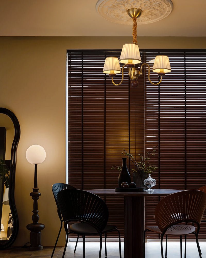 Erthaos Traditionele Elegante Kroonluchter met Plooistof en Hout