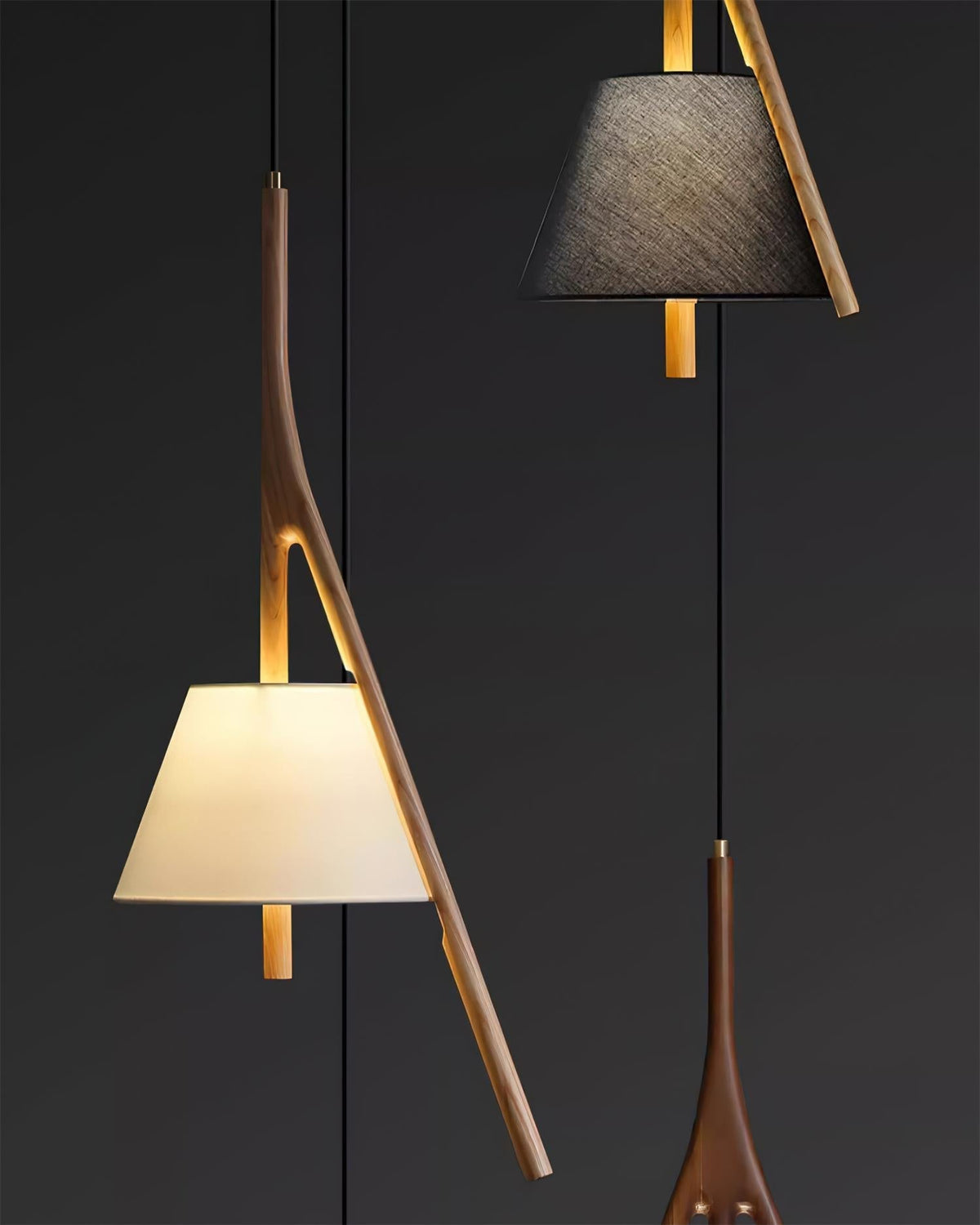 Zovenarae driehoekige hanglamp van walnoothout