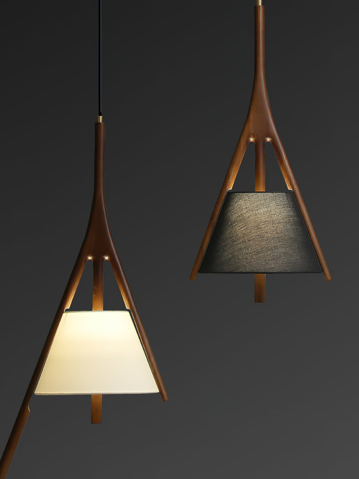Zovenarae driehoekige hanglamp van walnoothout