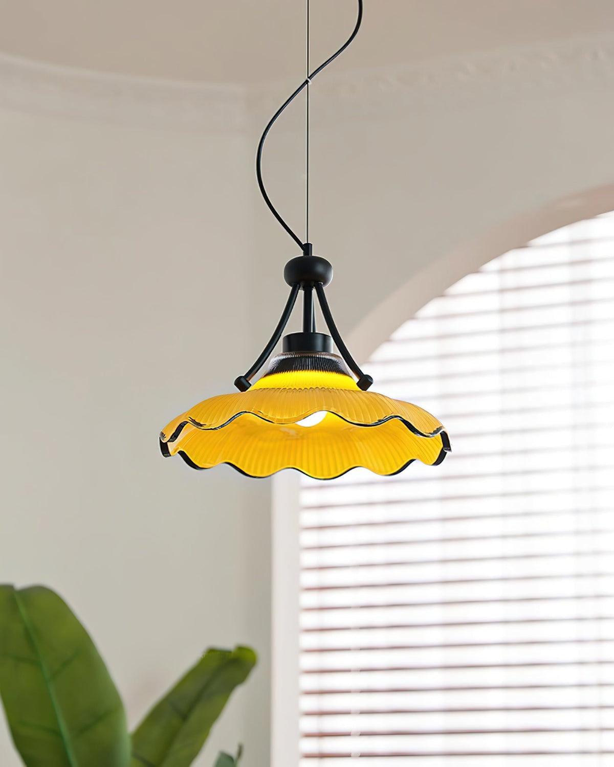 Vitrina hanglamp Geel
