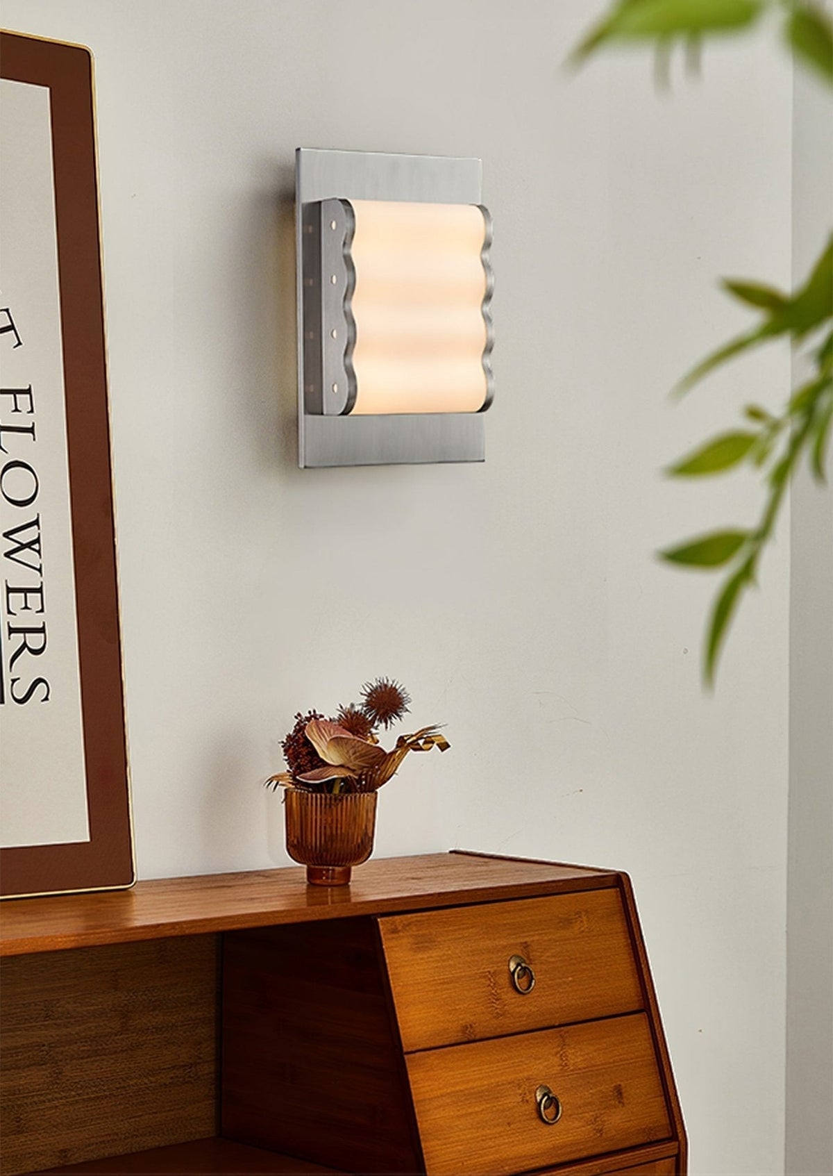Wave wandlamp met moderne stoffen kap