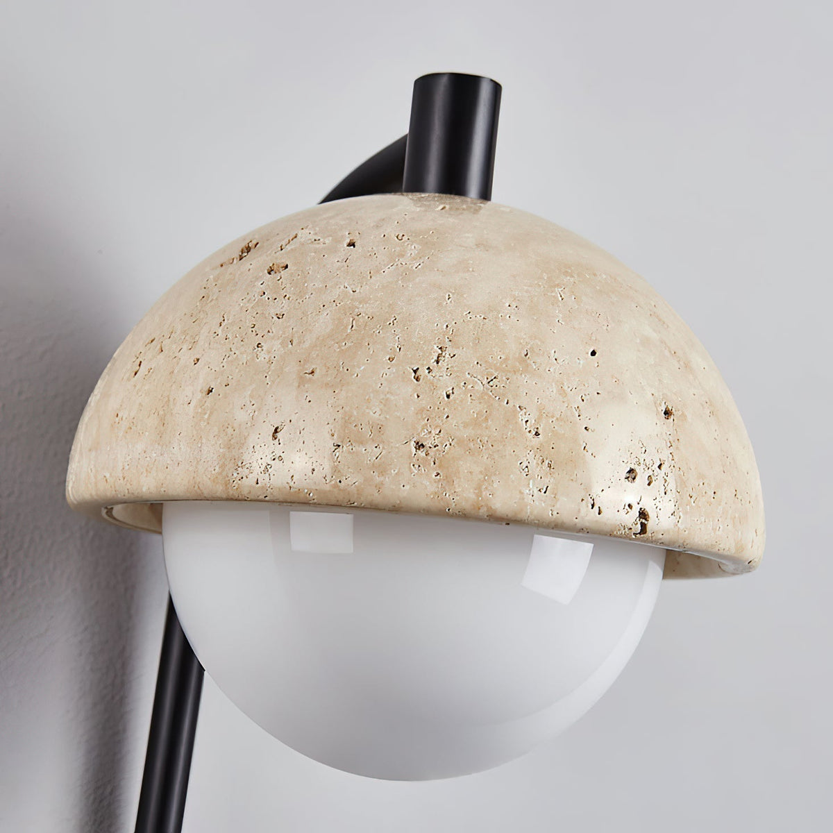 Valelaine wandlamp met travertin