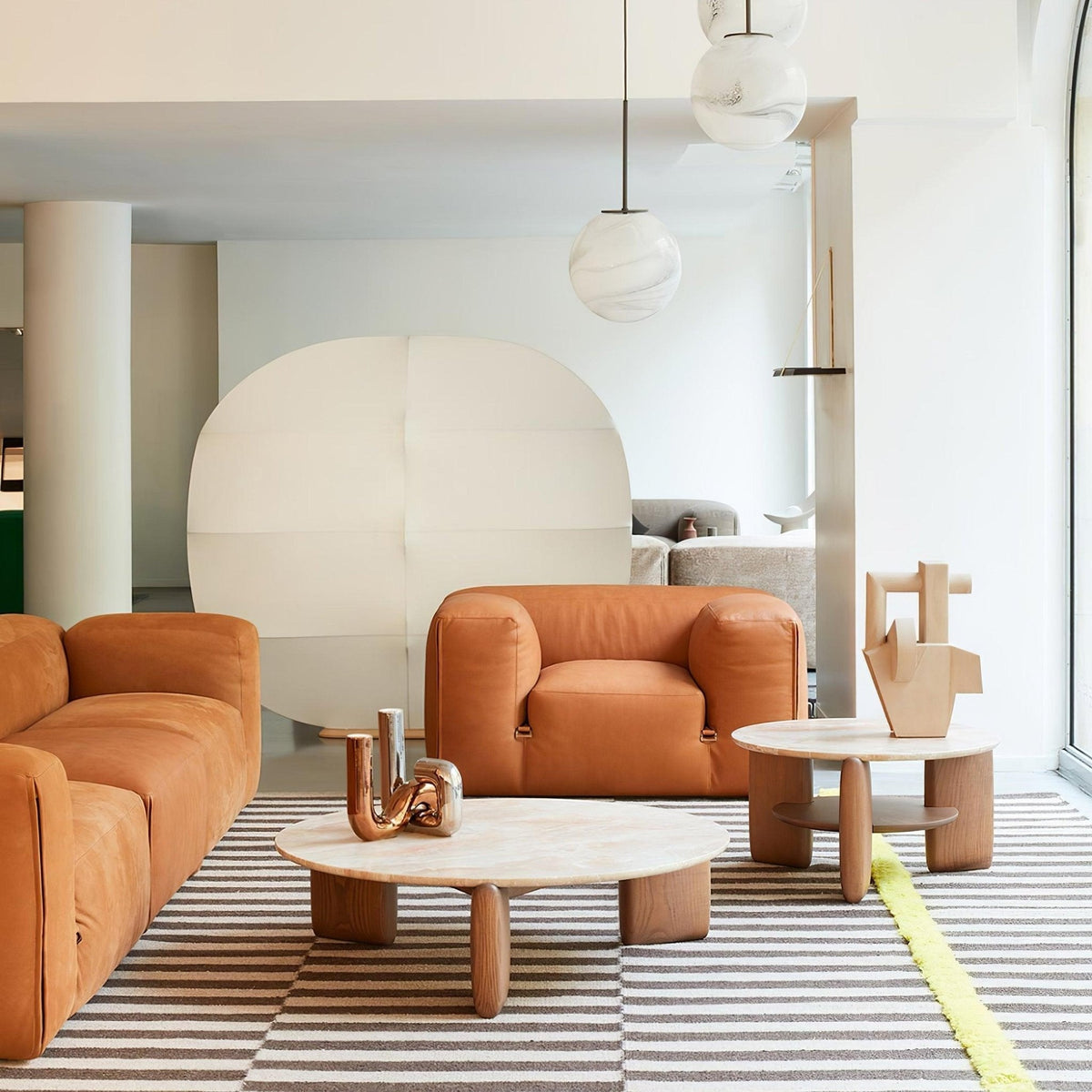 Lylaeos wandlamp met organische vorm in imitatie zijde
