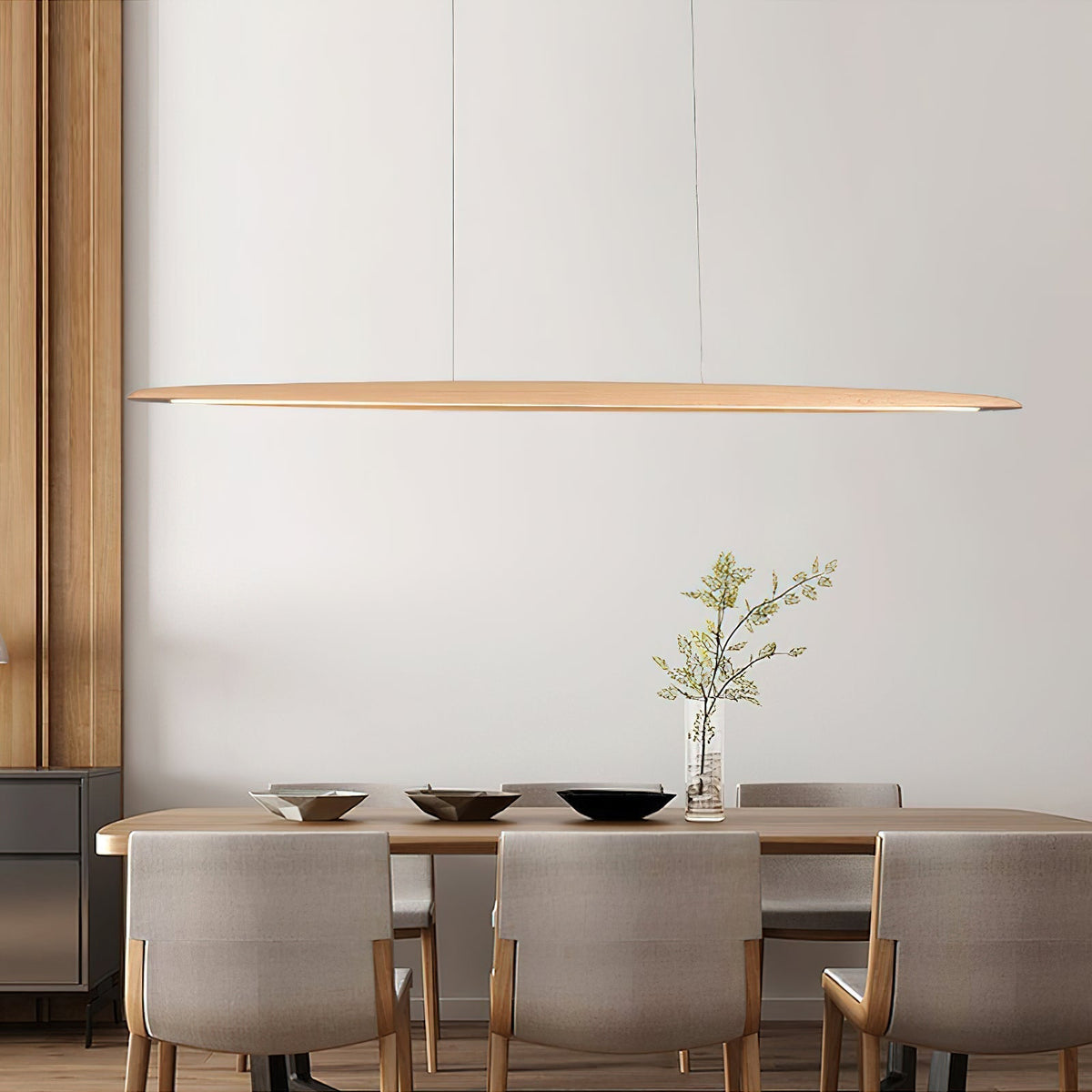 Zing lineaire hanglamp in walnootkleur met warm licht