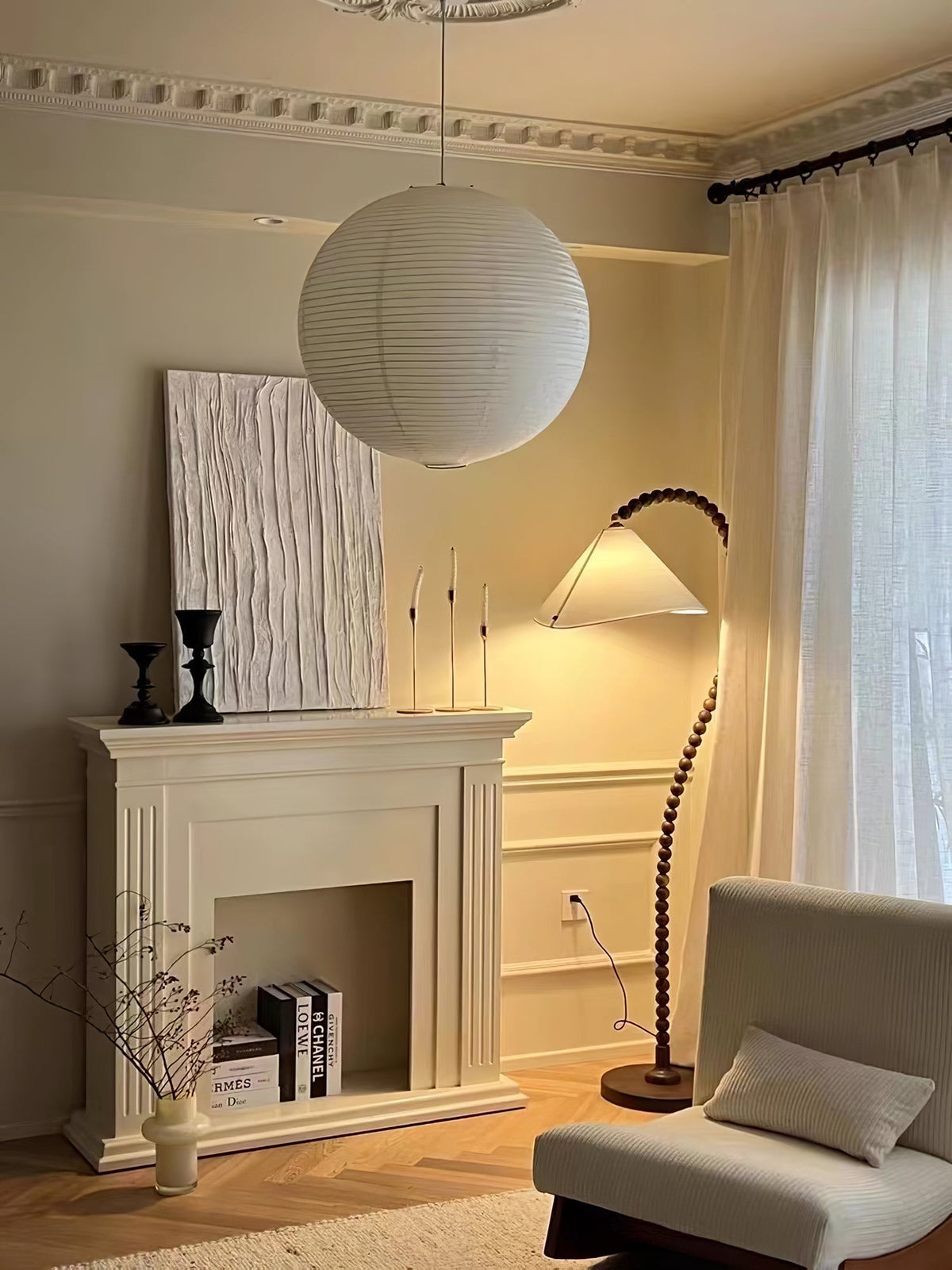 Nadia Moderne vloerlamp van walnoothout