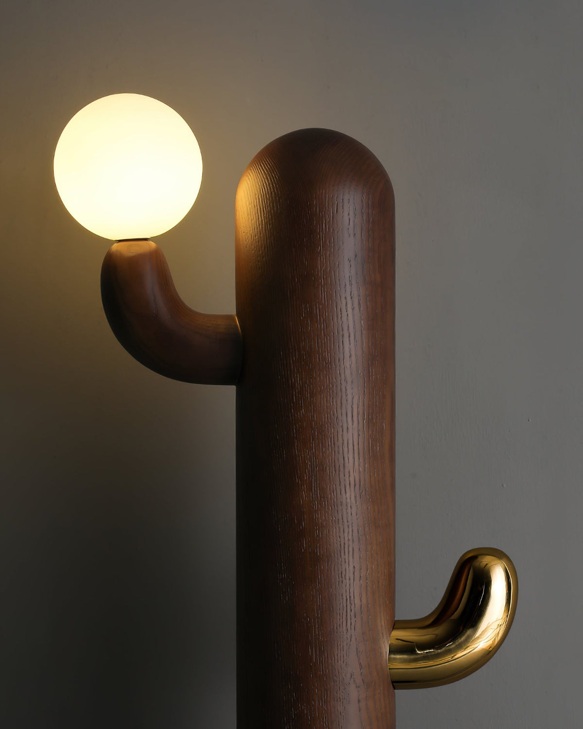 Caltus vloerlamp
