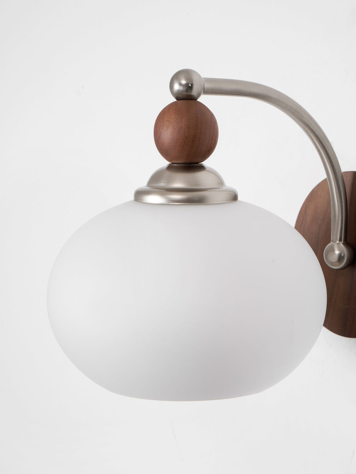 Vicare premium glazen wandlamp in Noordse kunststijl