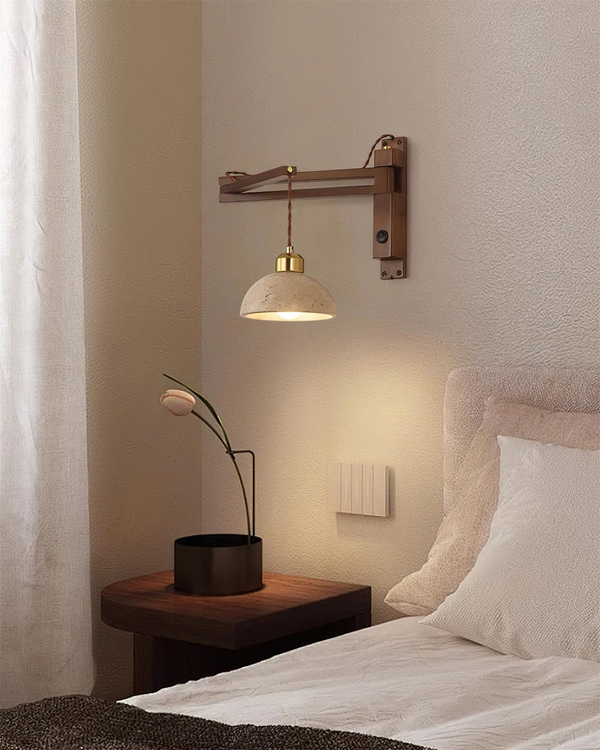 Lavenil wandlamp