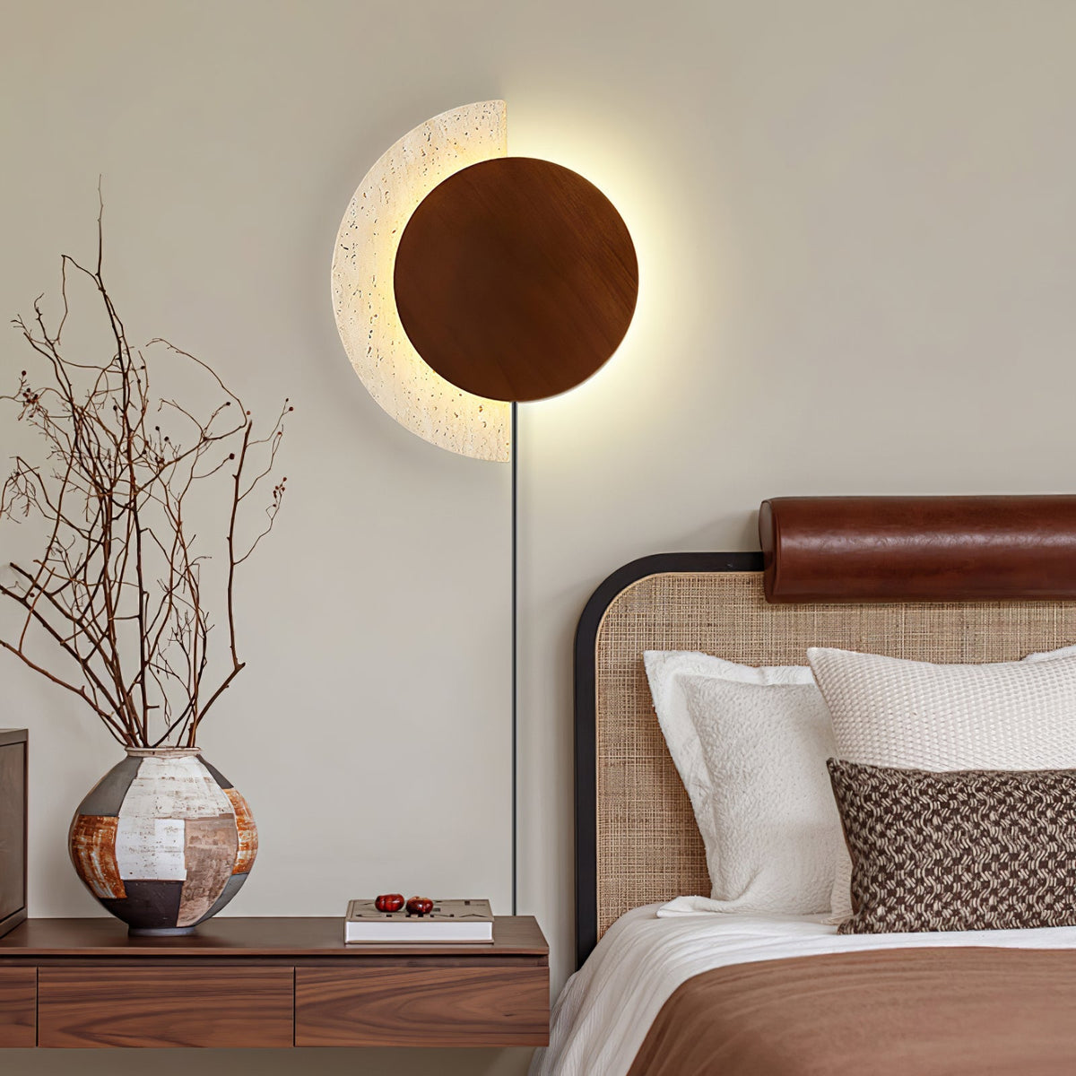 Crescent Halo wandlamp met stekker