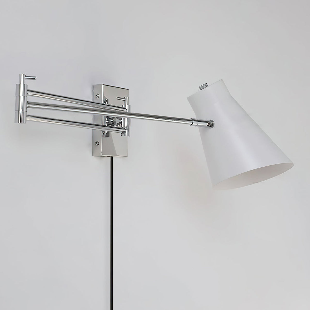 Avenisine wandlamp