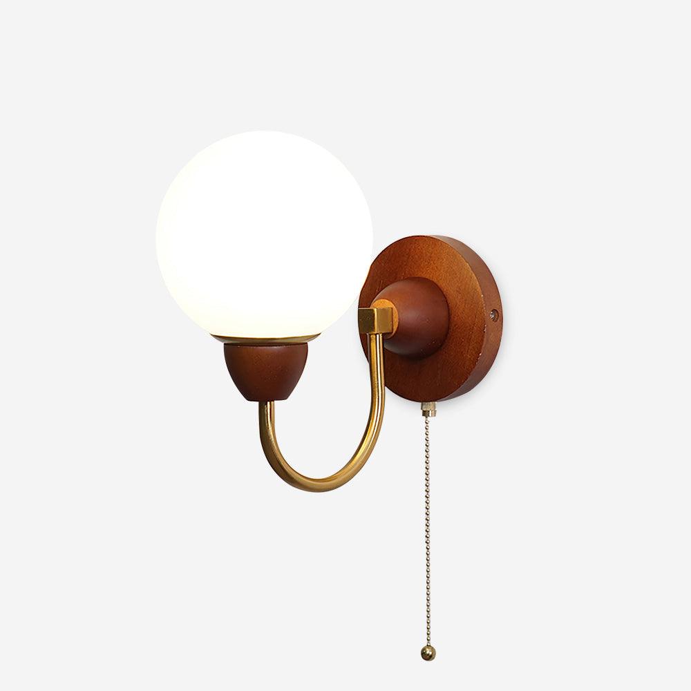 Rinielia wandlamp van walnoothout