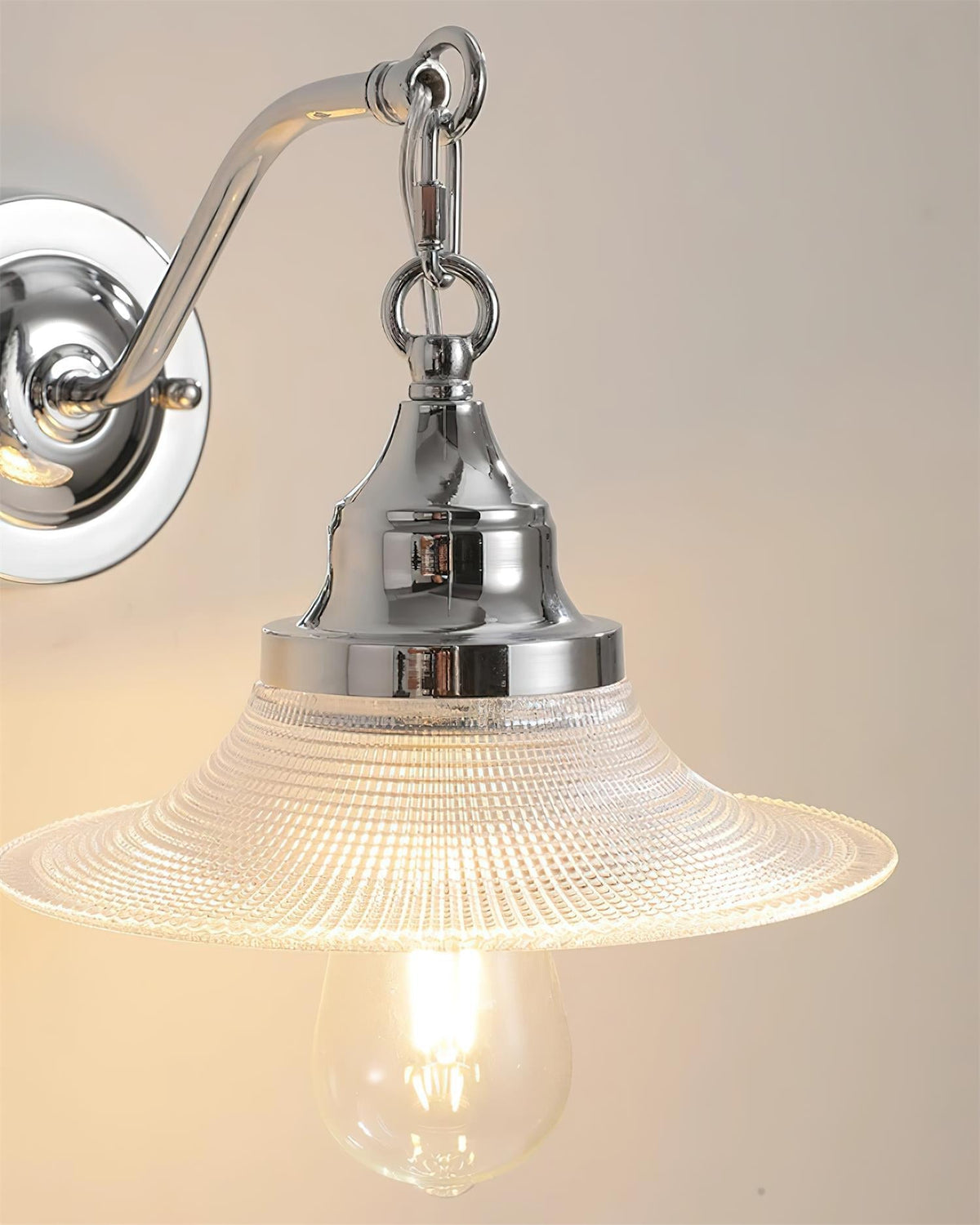 Perivo wandlamp van gepolijst chroom