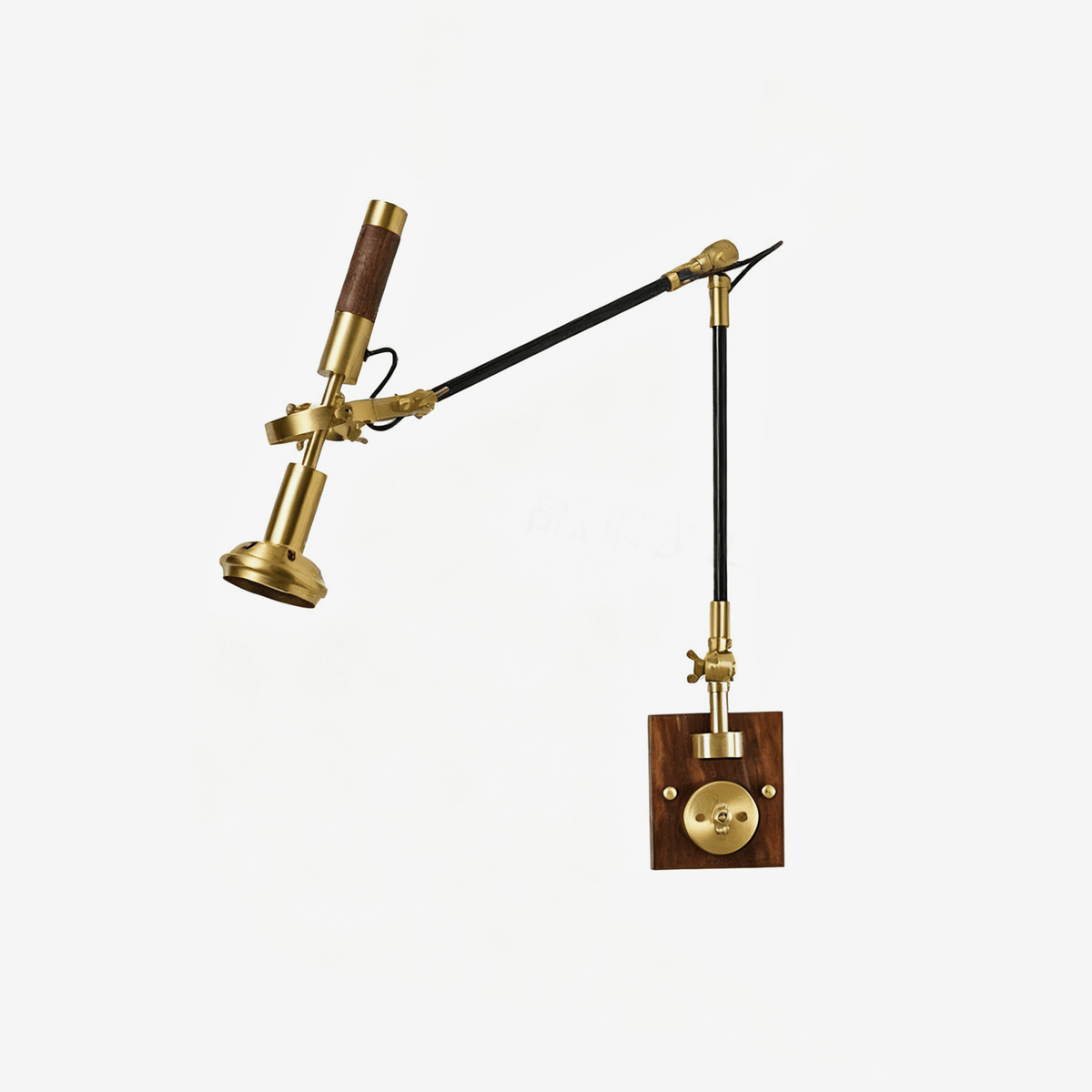Liravo houten wandlamp