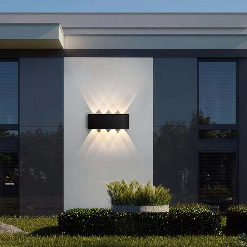 Orr Buiten Waterbestendig Metaal LED Wandlampen Zwart/Wit Tuin