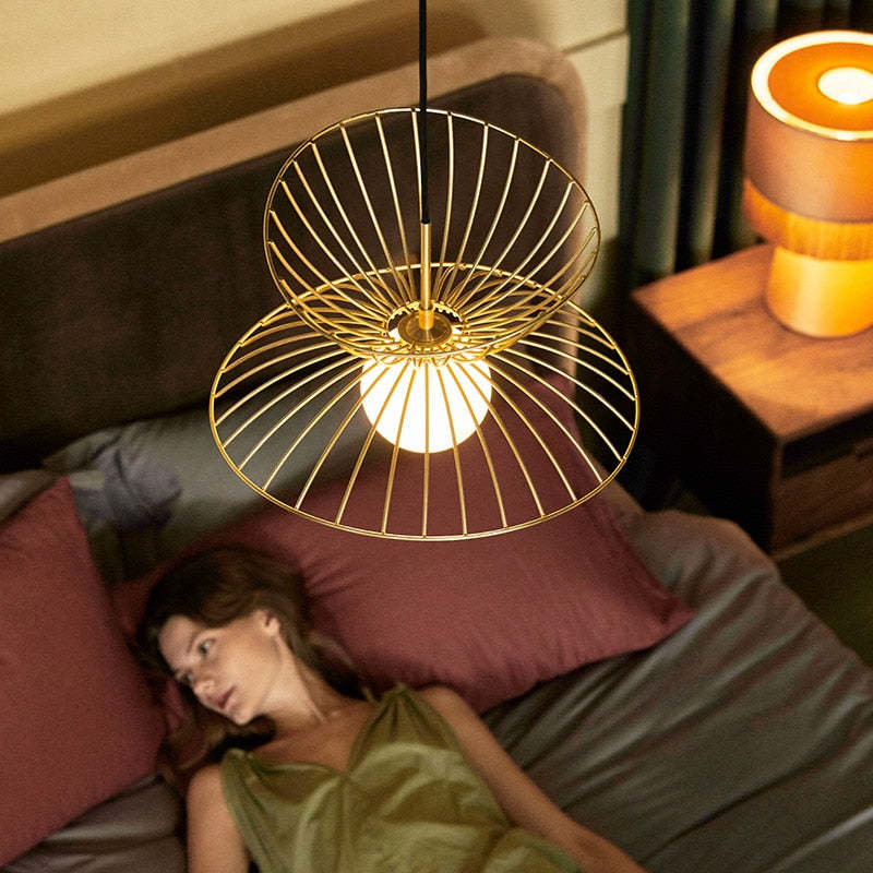 Renée Vertigo Design LED Esthetisch Hanglampen Zwart/Goud Metaal Slaapkamer