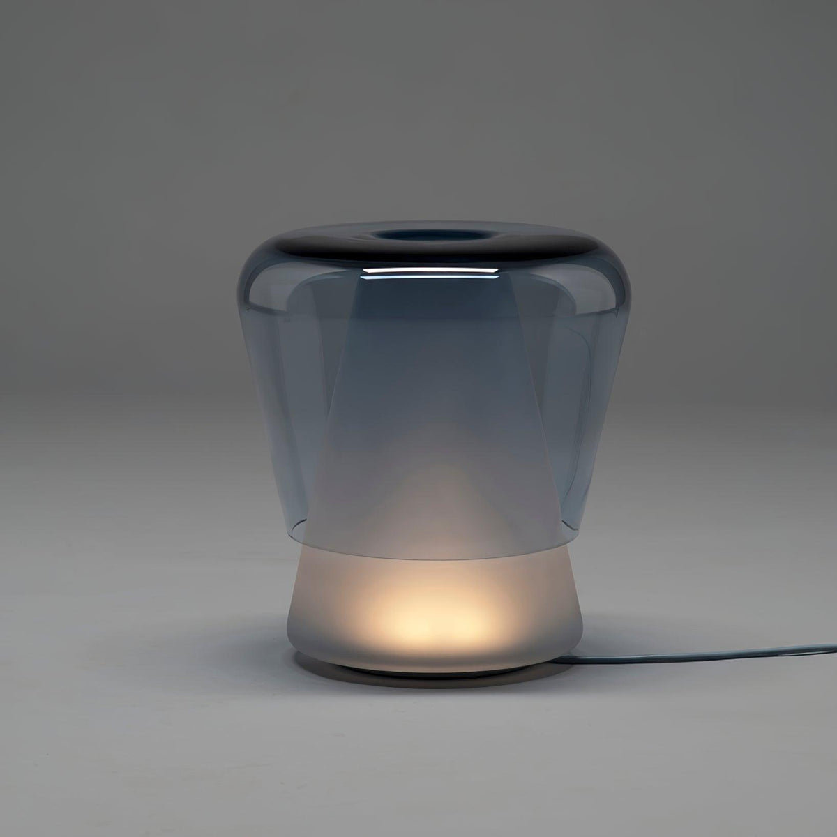 Aurnoril Smoky glas tafellamp