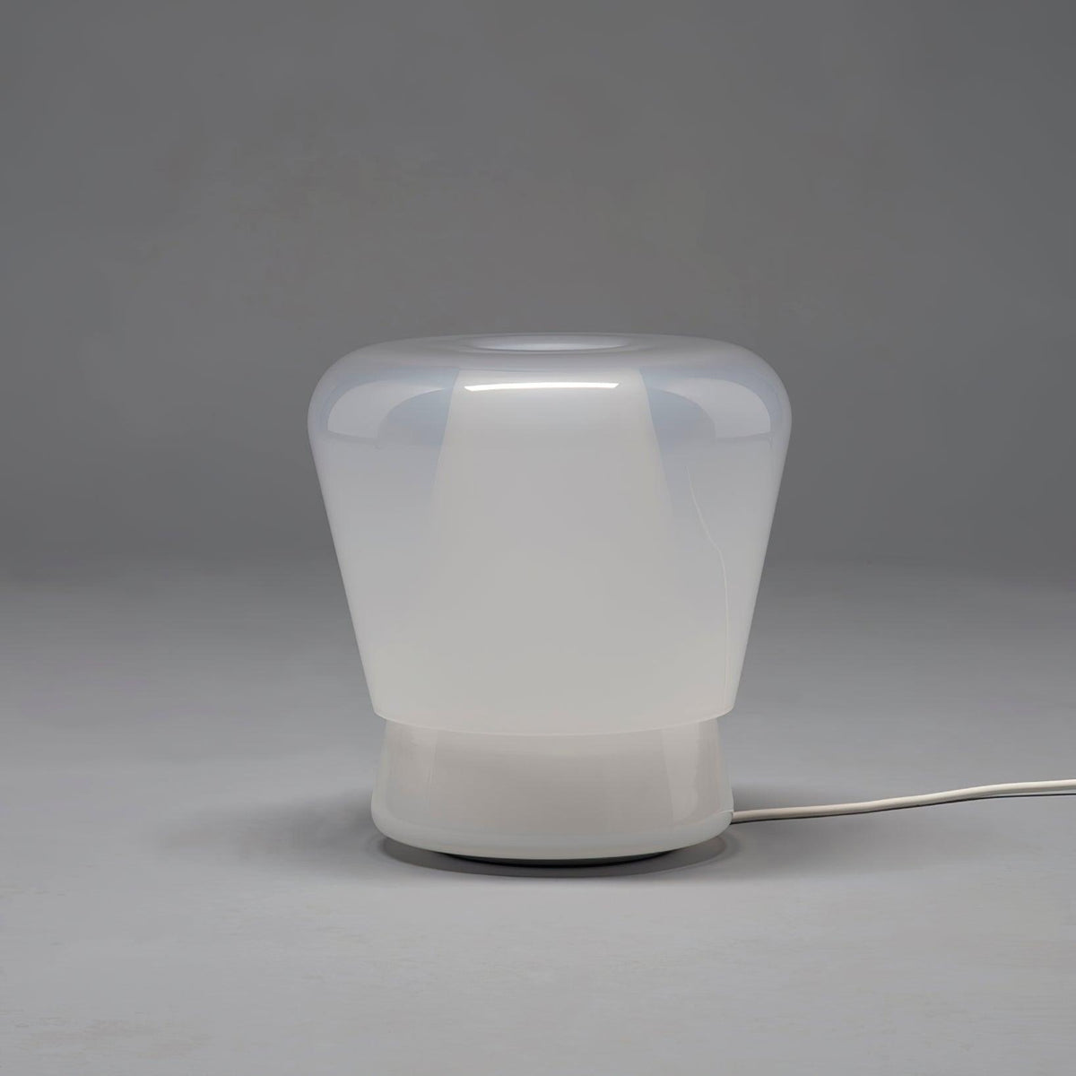 Aurnoril Smoky glas tafellamp