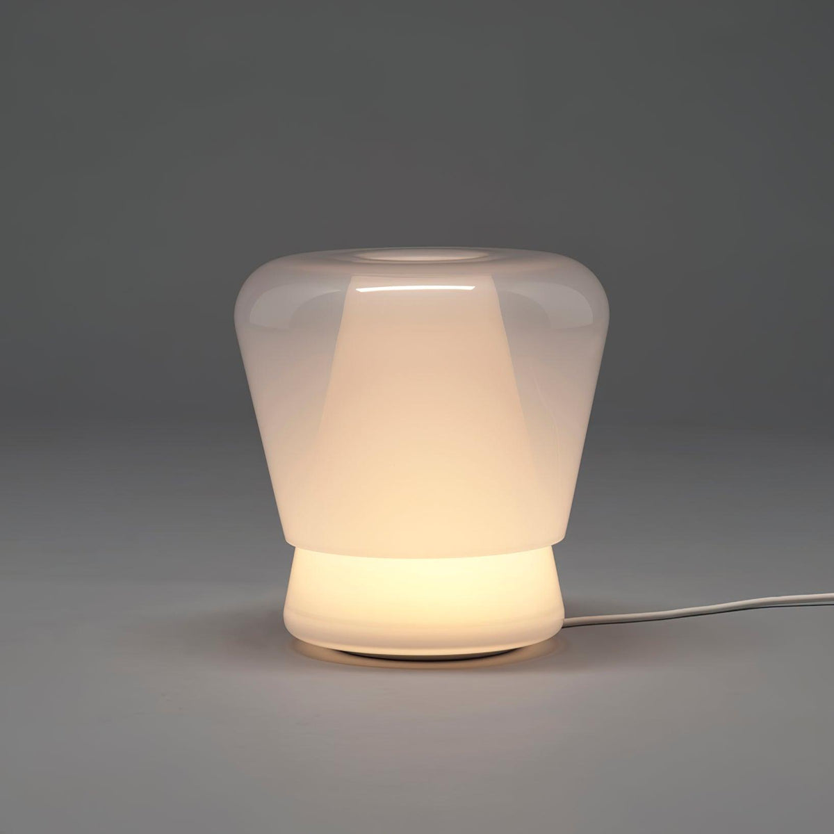 Aurnoril Smoky glas tafellamp