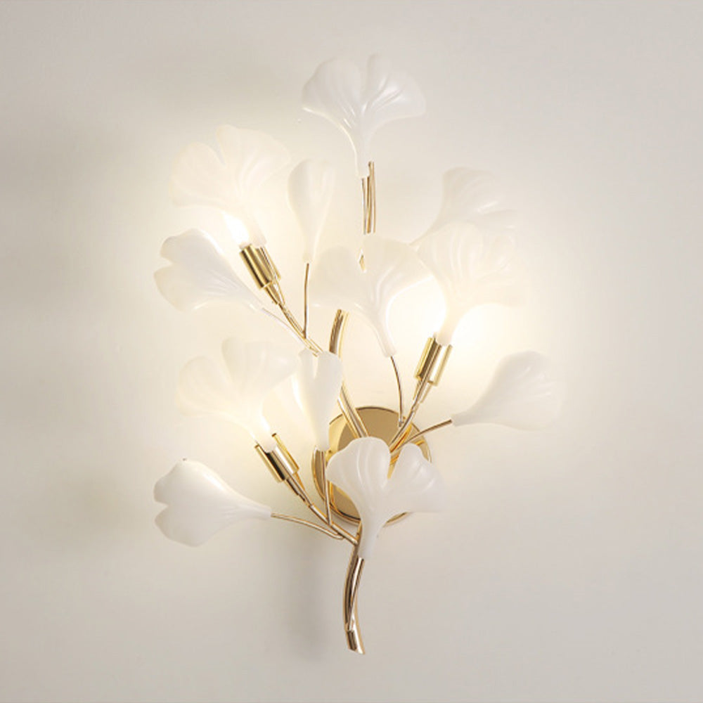 Olivia Decoratieve Bloem Wandlamp Wit Goud Keramiek Metaal Slaapkamer