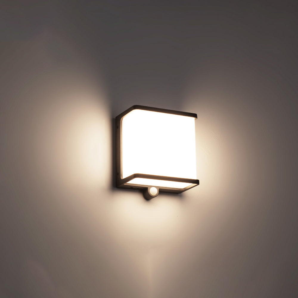 Orr Modern LED Wandlamp Witte Zwart Sensor Solar Metaal Buiten